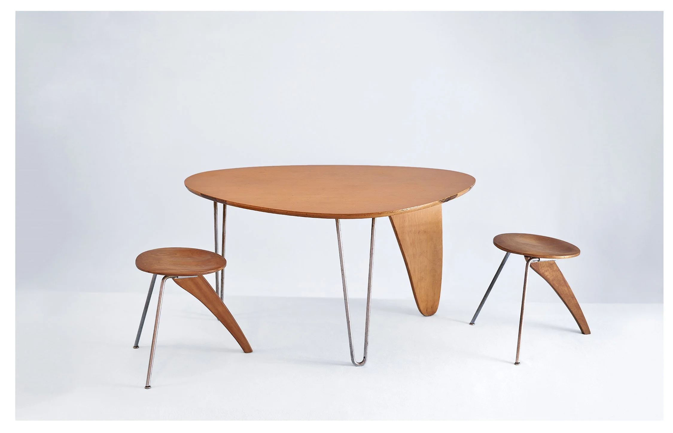 Mugimaru　js Furniture＿REGENT STOOL 109935 - Magnus Counter Stool Black & Walnut